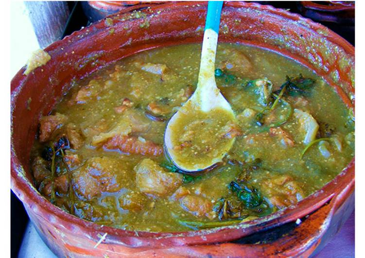 Chicharron prensado en salsa verde