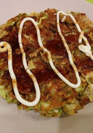 A picture of Okonomiyaki.