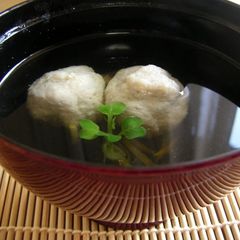 A picture of Horse Mackerel Fish Ball (Tsumire) Soup.