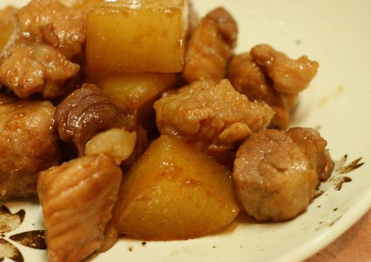 Braised Diced Pork and Daikon Radish with Chinese 5-Spice