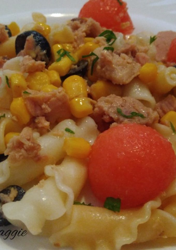Una foto de Ensalada de pasta con sandía