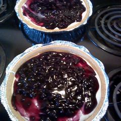 A picture of Blueberry Pie.