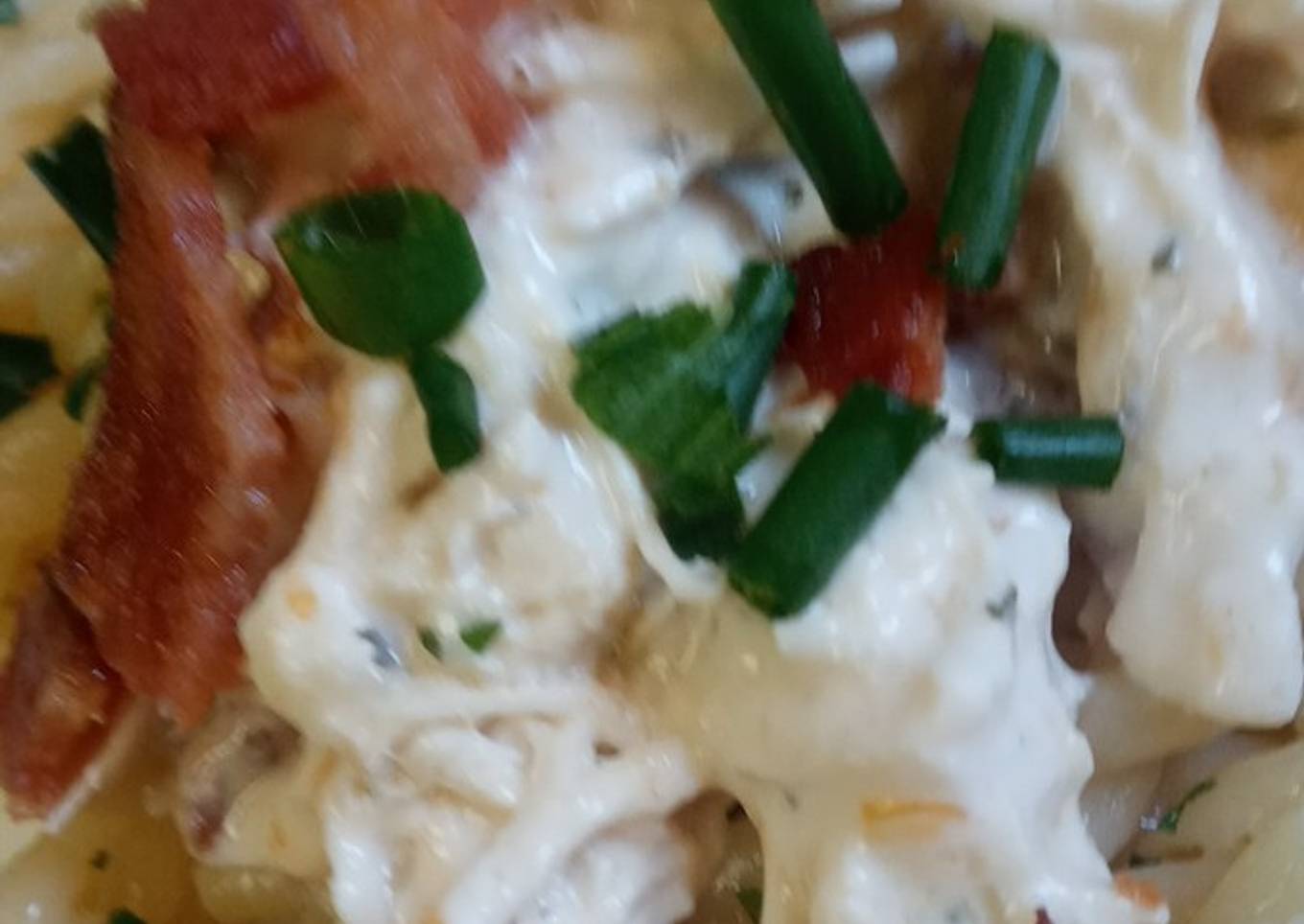 Completely stuffed chicken crackers