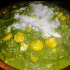 A picture of Palak corn.