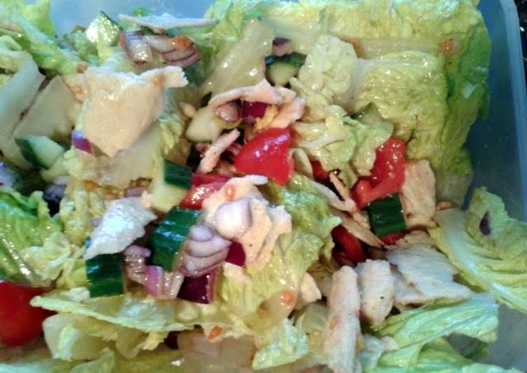 Steps to Prepare Speedy Fattoush (Pitta Bread Salad)