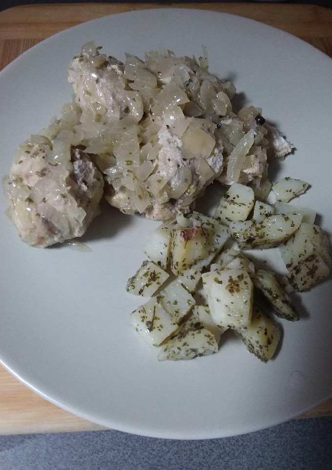 Una foto de 🐟 Bonito encebollado🧅