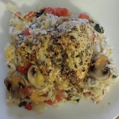 A picture of Creamy Chicken and Rice.