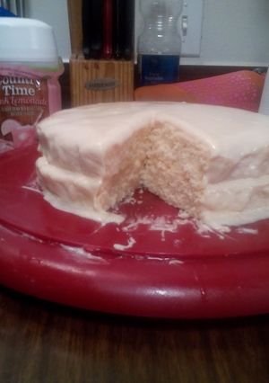 A picture of Pink Lemonade Cake.