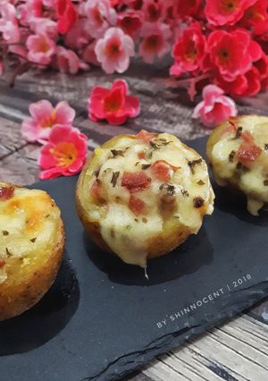 Foto resep Cheesy Baked Potatoes