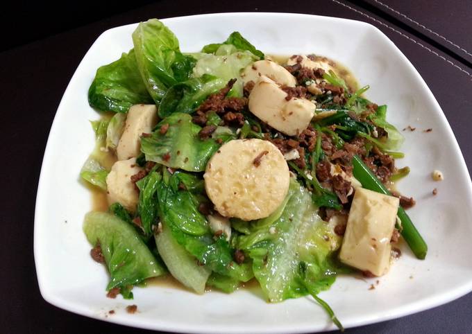 Tofu And Lettuce With Mushroom