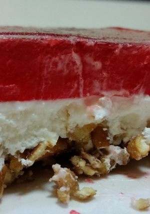 A picture of Strawberry Jell-O Pretzel Salad.