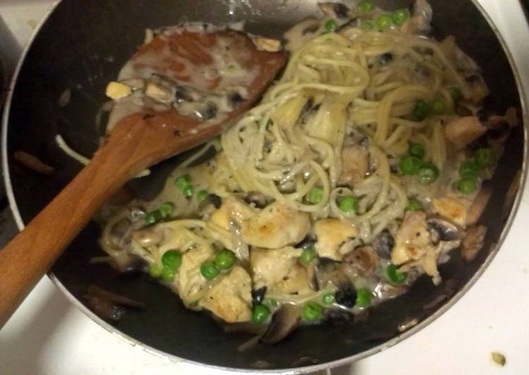 Chicken and mushroom spaghetti