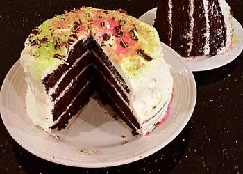 Fast Cooking Methods Chocolate Chiffon Layer Cake with Peppermint Marscapone Cream Filling  Frosting Very Delicious