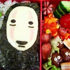 A picture of Kaonashi Bento: Spirited Away Movie Character.