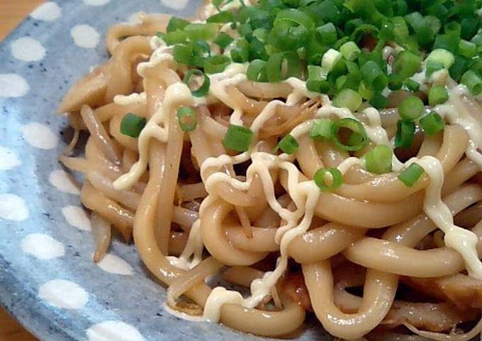Recipe of Any-night-of-the-week Easy and Rich Stir Fried Udon Noodles with Oyster and Soy Sauce