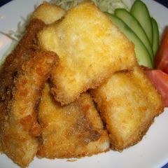 A picture of Preparing Fried Mejina (Rudder Fish).