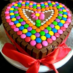 A picture of Chocolicious cake.