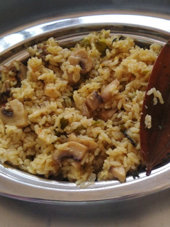 மஷ்ரூம் புலாவ் செய்முறை முக்கிய புகைப்படம்