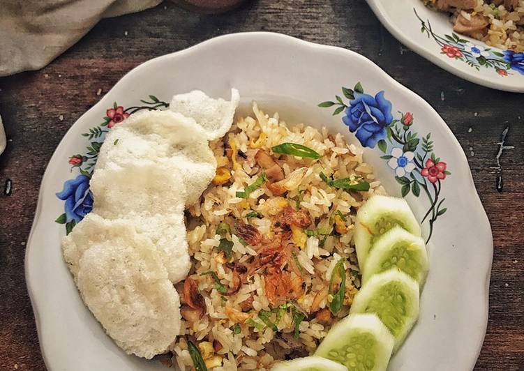 4Cara Membuat Nasi goreng cabe ijo, bumbu iris yang Gurih