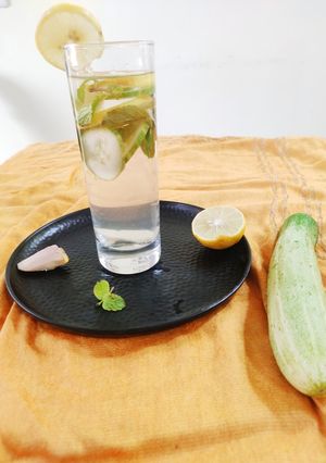 A picture of Lemon Cucumber Detox Drink.