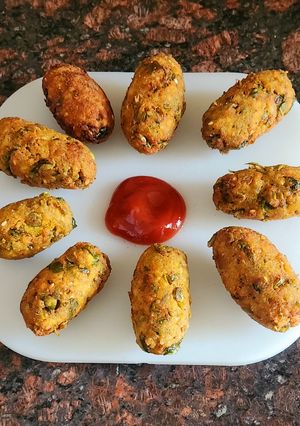 A picture of Peas cutlets.