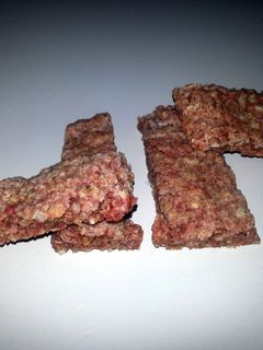 A picture of strawberry oat chewy bars.