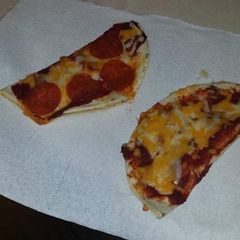 Quesadilla pizza A picture of Quesadilla pizza.