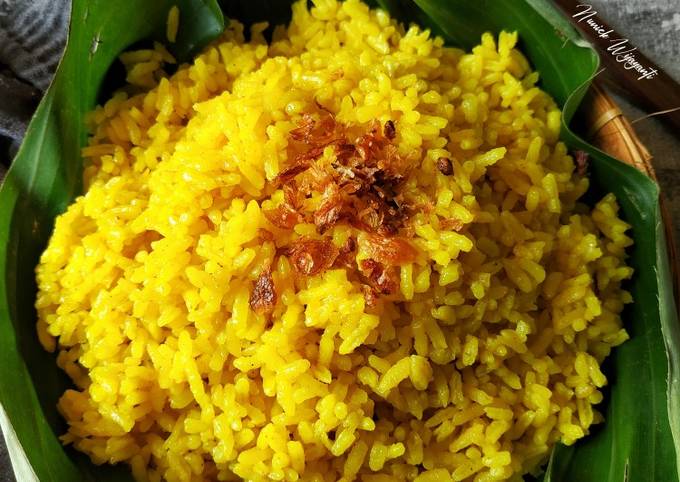 Nasi Kuning