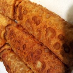 A picture of Pizza Egg Rolls.