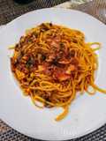 Spaghettis con calamares