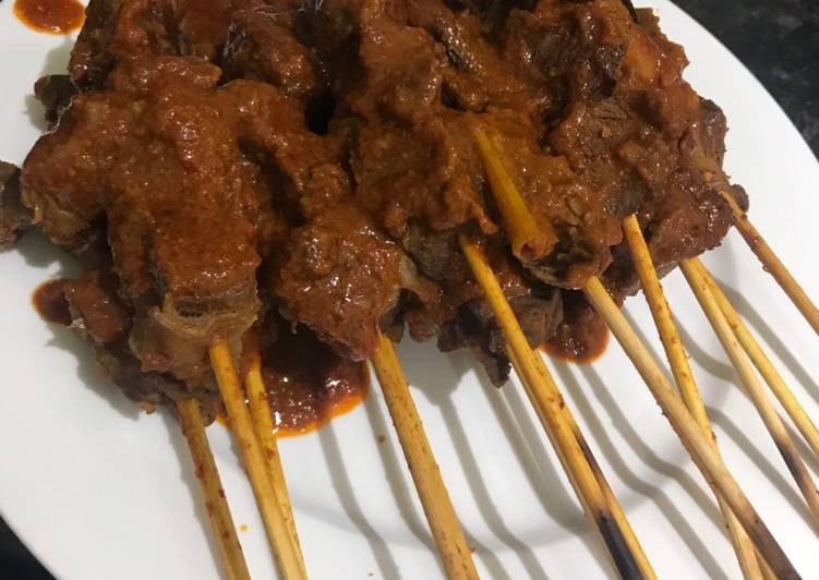 Sate komo