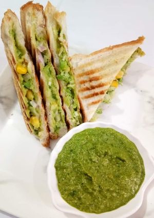 A picture of Grilled Veg Mayonese Sandwich.