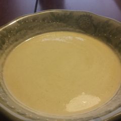 A picture of Cream of Green Chile Soup.