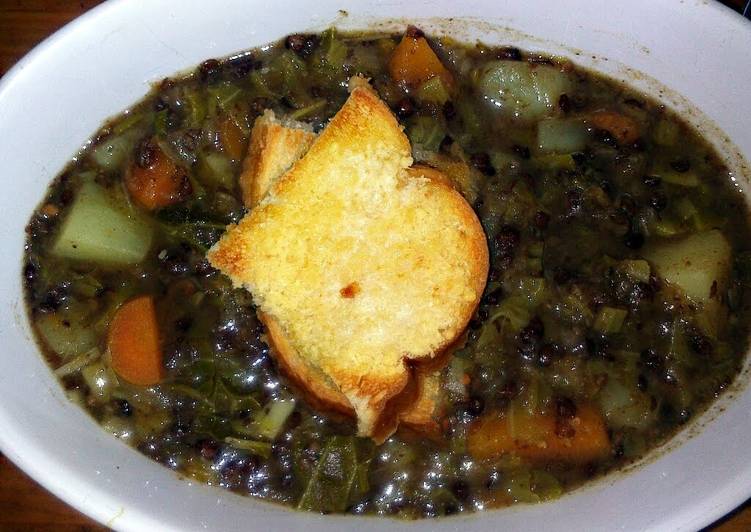 Recipe of Homemade sig&#39;s Italien Vegetable Soup with Crostoni