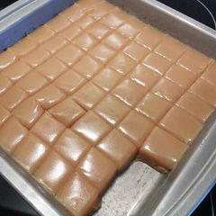 A picture of Caramels.