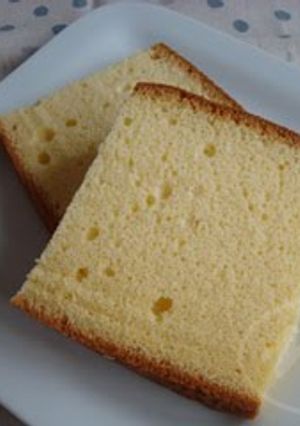 A picture of Castella Cake.