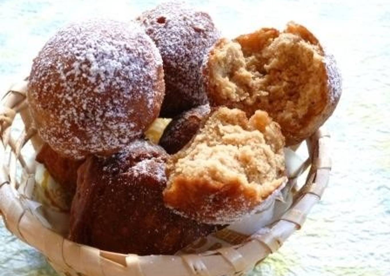 Crisp & Fluffy Brown Sugar & Soy Milk Rice Flour Donut Holes