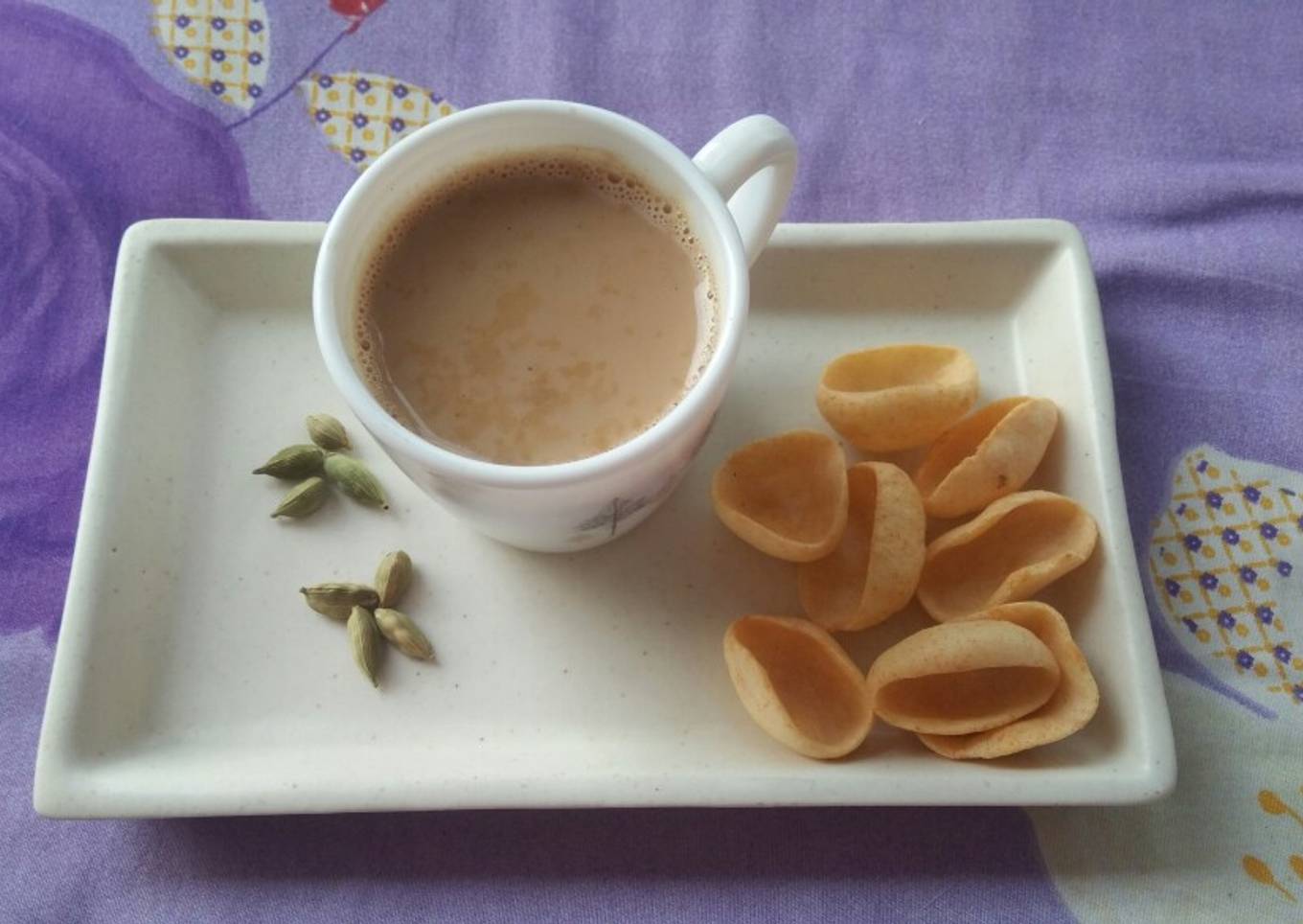 Hot Cardamom Tea