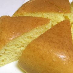 A picture of Easy Tofu Chiffon Cake Made in a Rice Cooker.