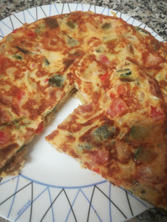 Una foto de Tortilla de verduras