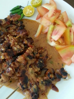 A picture of Chicken Satay.