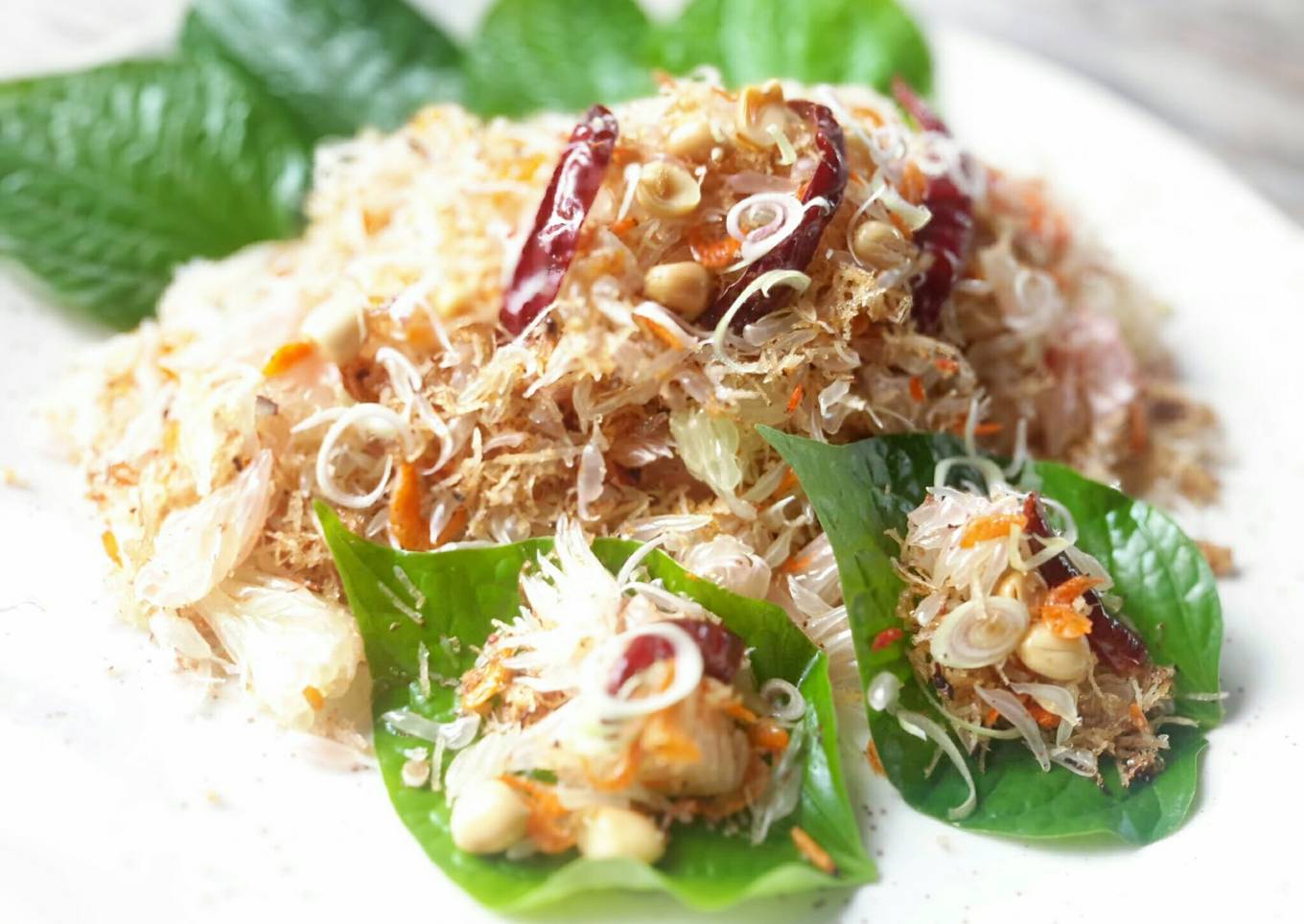 Miang Pa-o / Grapefruit Salad