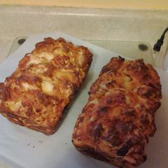 A picture of Cheese & Pepperoni Bread.