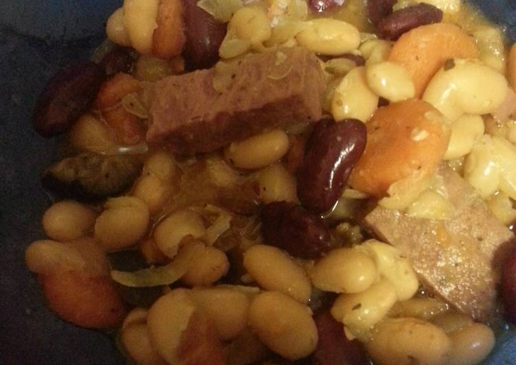 Recipe of Crockpot beans and smoked turkey in 12 Minutes at Home