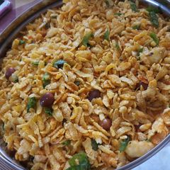 A picture of Poha makhana namkeen.