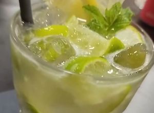 Foto de Caipirinha de limão