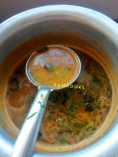 आंबट गोड वरण (ambat god varan recipe in marathi) रेसिपी चे मुख्य फोटो