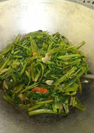 Foto resep Tumis kangkung terasi saos tiram endolll