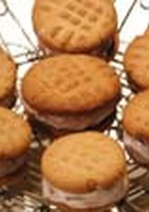 A picture of Peanut butter and jelly ice cream sandwiches.