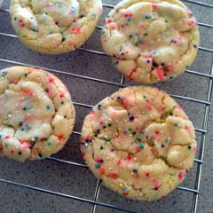 Sprinkles n Cake Sugar Cookies A picture of Sprinkles n Cake Sugar Cookies.